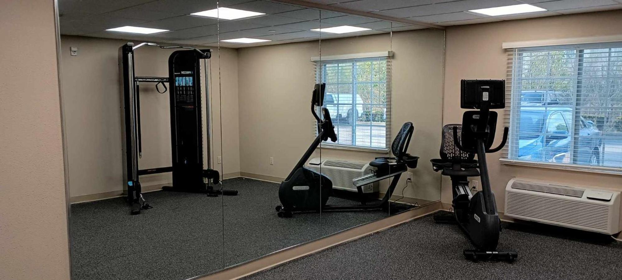 Woodspring Suites Louisville Clarksville Esterno foto